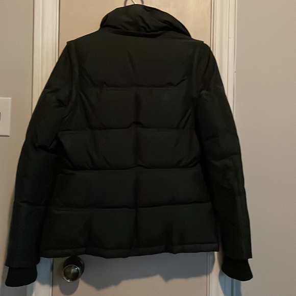 Worn for 1 month - DKNY Woman extra small winter jacket. - Picture 3 of 3